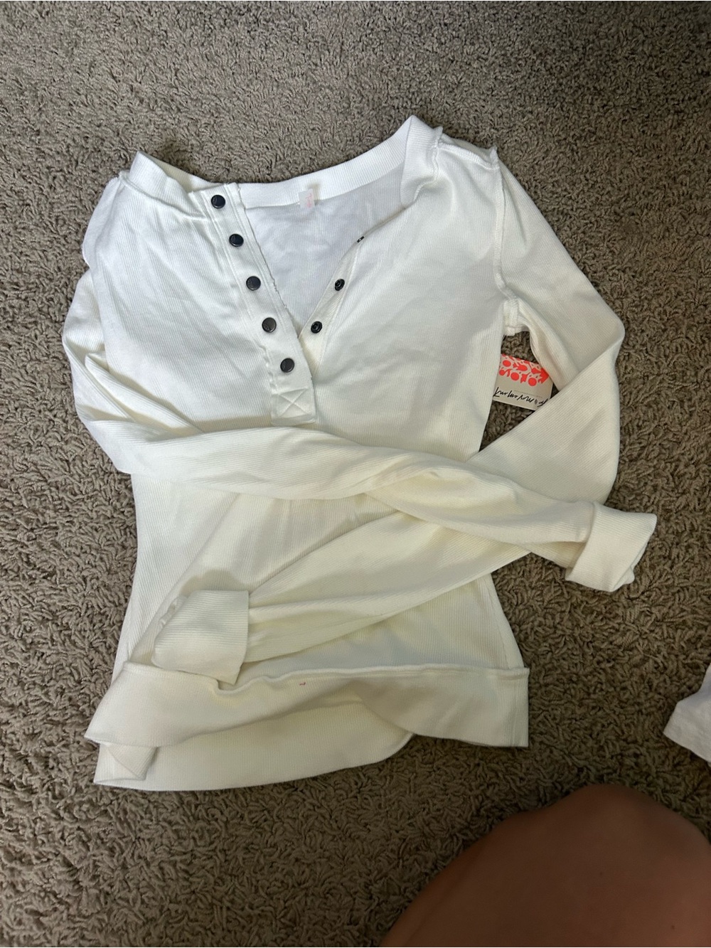 Women’s White Long-Sleeve Henley Thermal Top